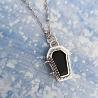 Tombe surprise Obsidienne