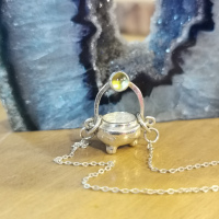 Vendu Petit chaudron peridot