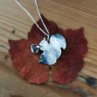 Ecureuil et tourmaline